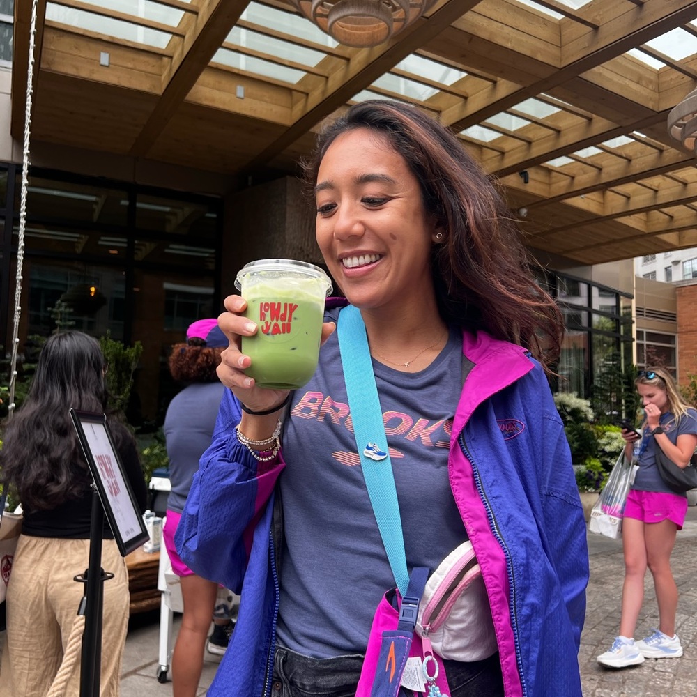 *WORN ONCE* Brooks Distance Short Sleeve